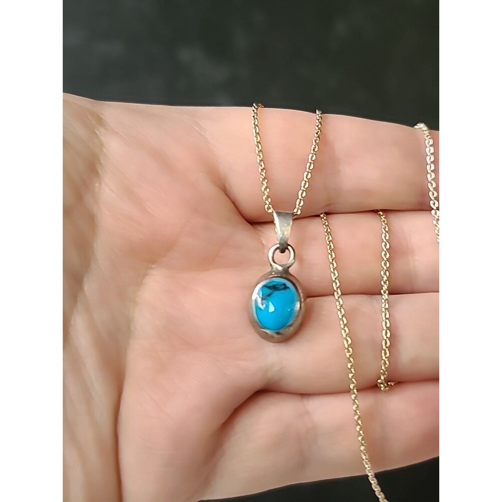 925 Sterling Silver Faux Turquoise Oval Pendant Necklace Vintage